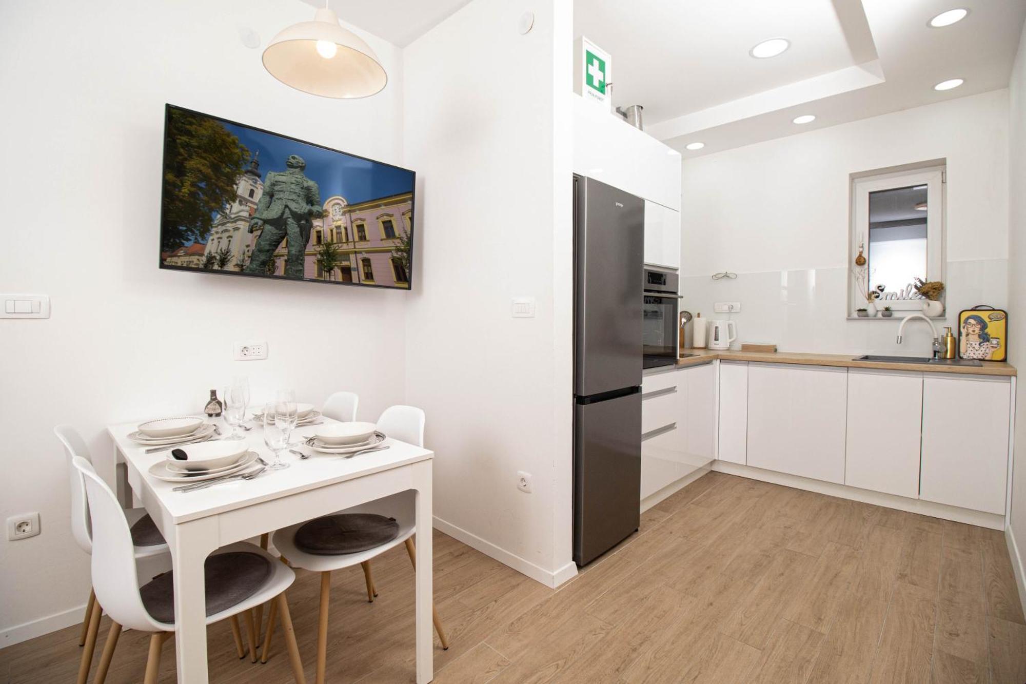 Apartman Maki Vinkovci Exteriér fotografie